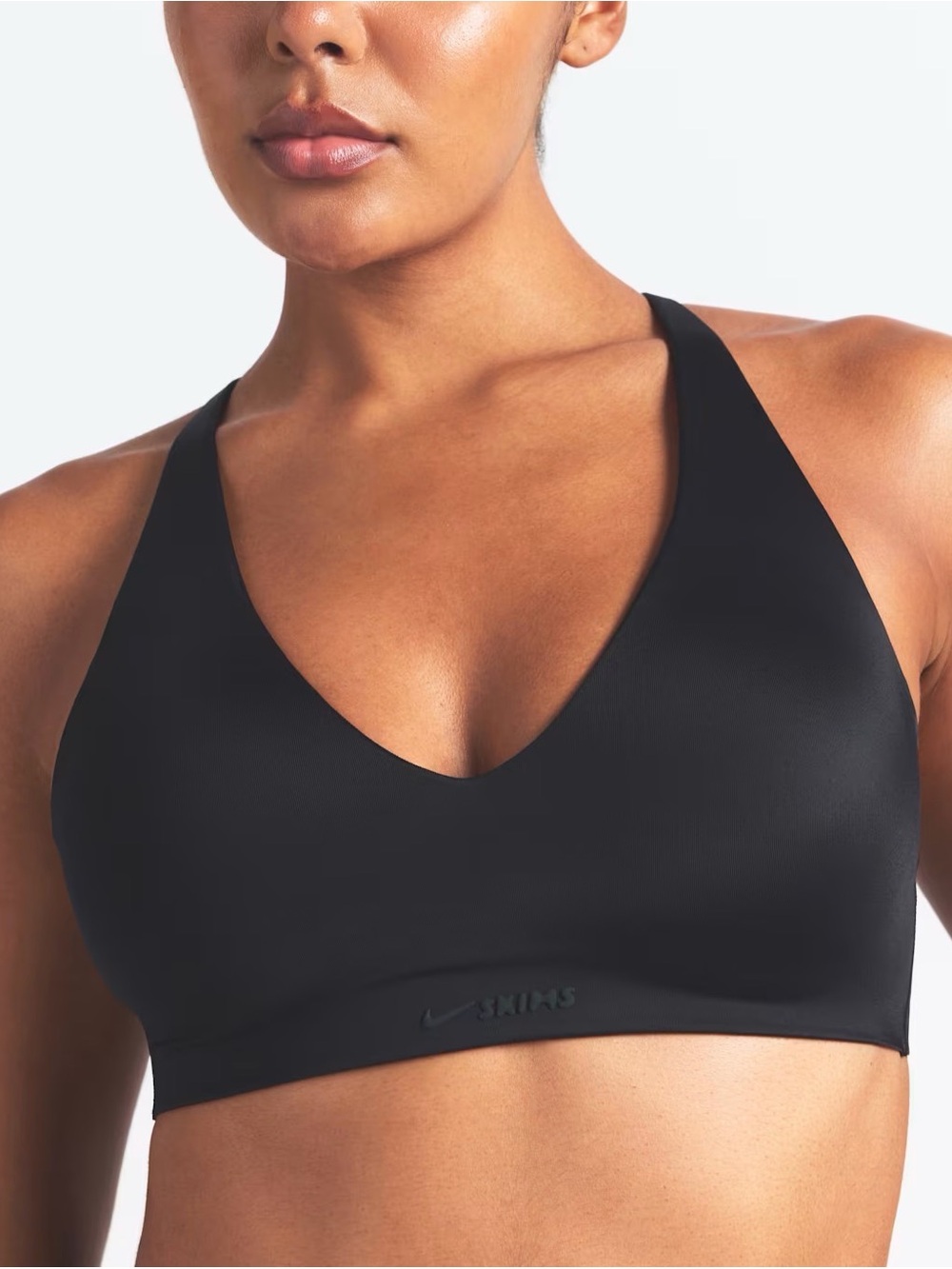 NWT NikeSKIMS Shine V-Neck Bra Size Medium